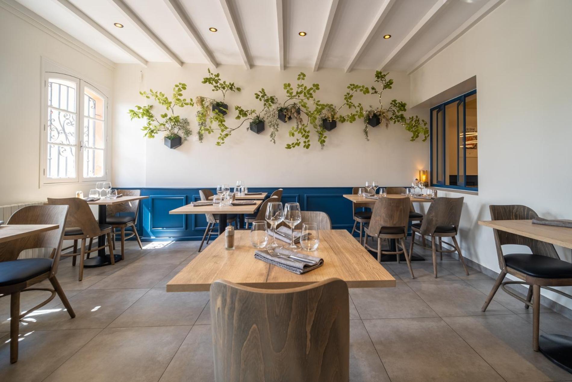 Hotel Restaurant Du Lauragais Logis De France Вильфранш-де-Лораге Экстерьер фото