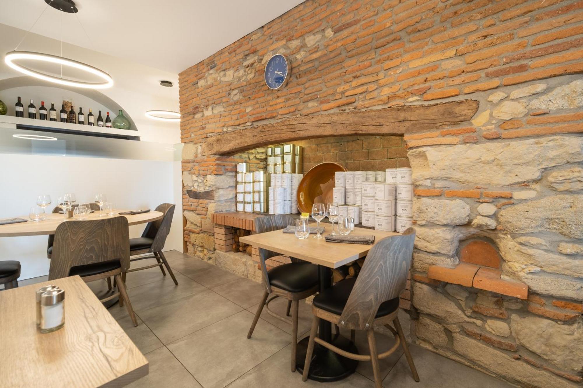 Hotel Restaurant Du Lauragais Logis De France Вильфранш-де-Лораге Экстерьер фото